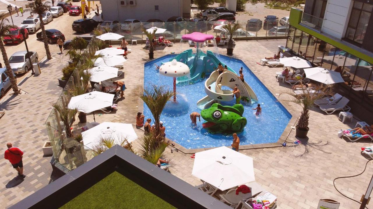 Cermar Apartment- Spa N Pool Beach Resort- Parking Mamaia Dış mekan fotoğraf